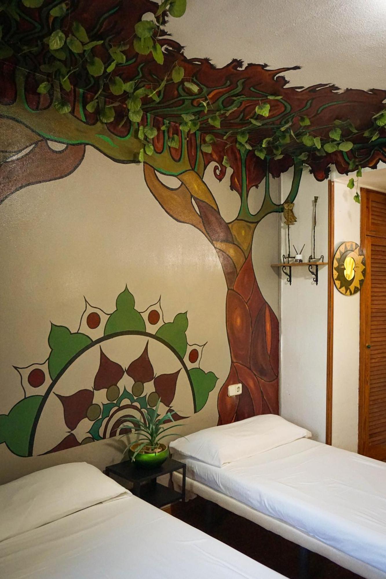 Bed 4-Bed Mixed Dormitory Room